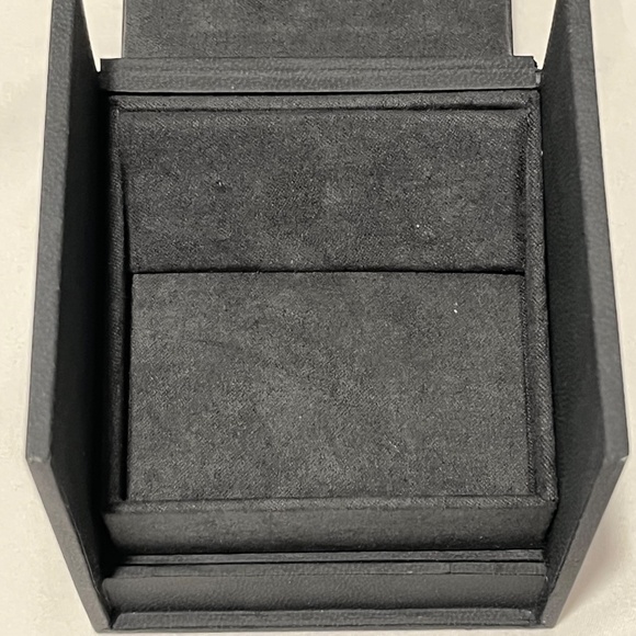 David Yurman Empty Jewelry Gift Box Watch / Bracelet Classic Black 3.25" Square - Picture 5 of 9